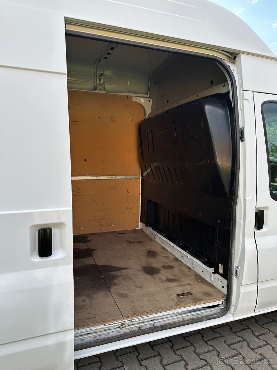 2014 Ford TRANSIT - 8