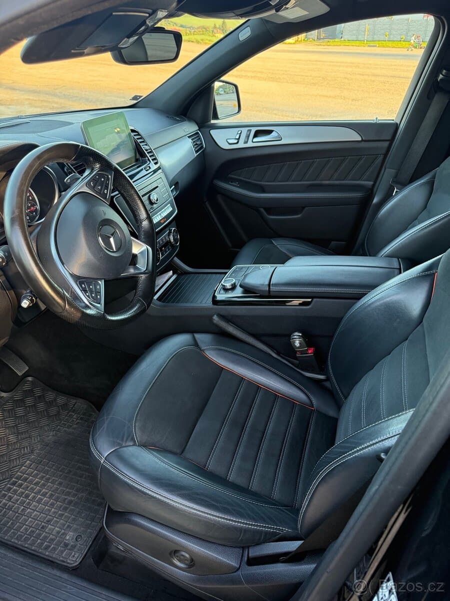 2018 Mercedes-Benz GL - 8