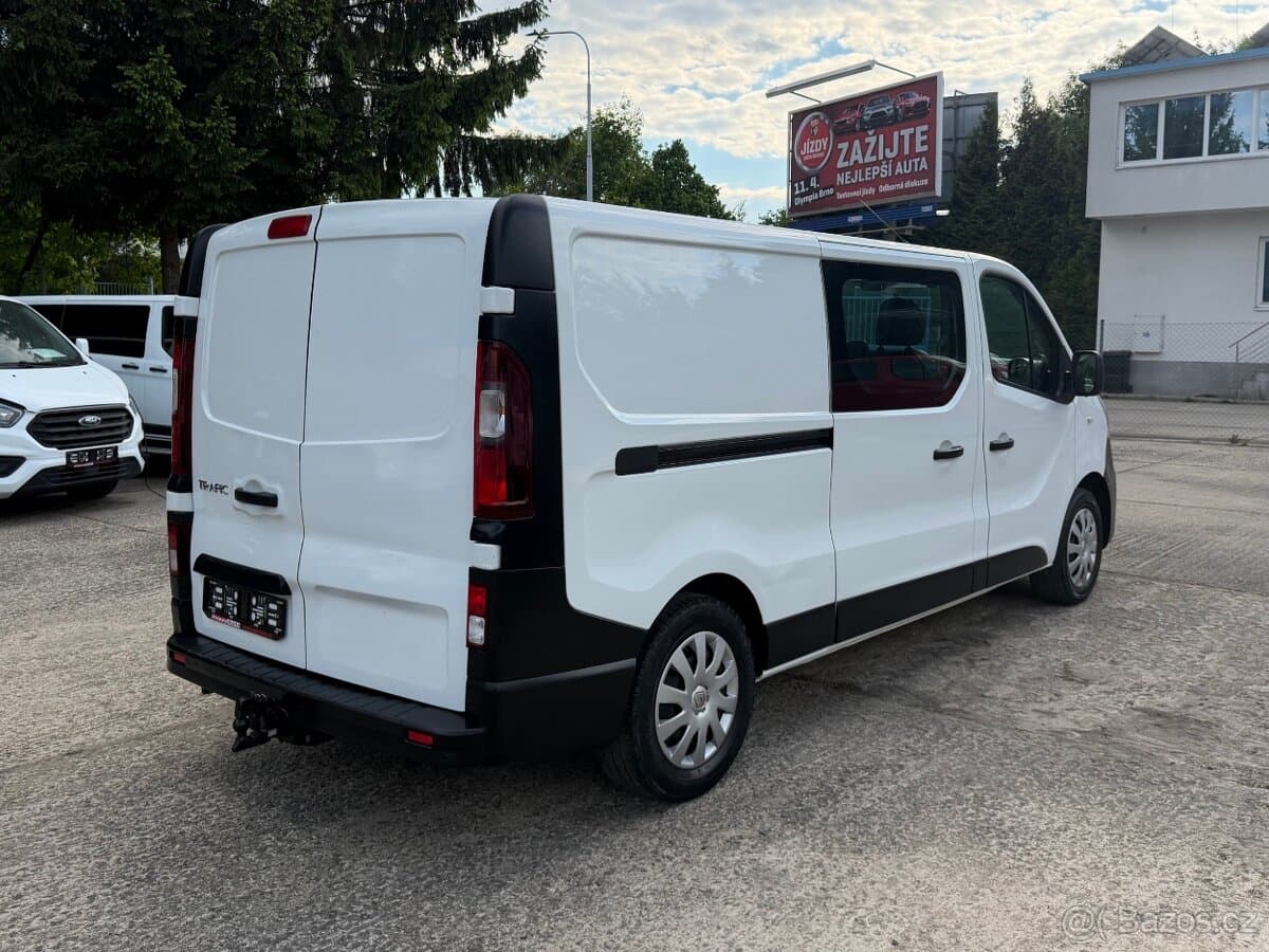 2017 Renault TRAFIC - 8