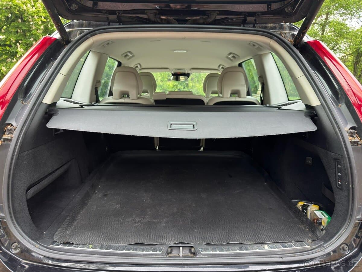 2016 Volvo XC90 - 8