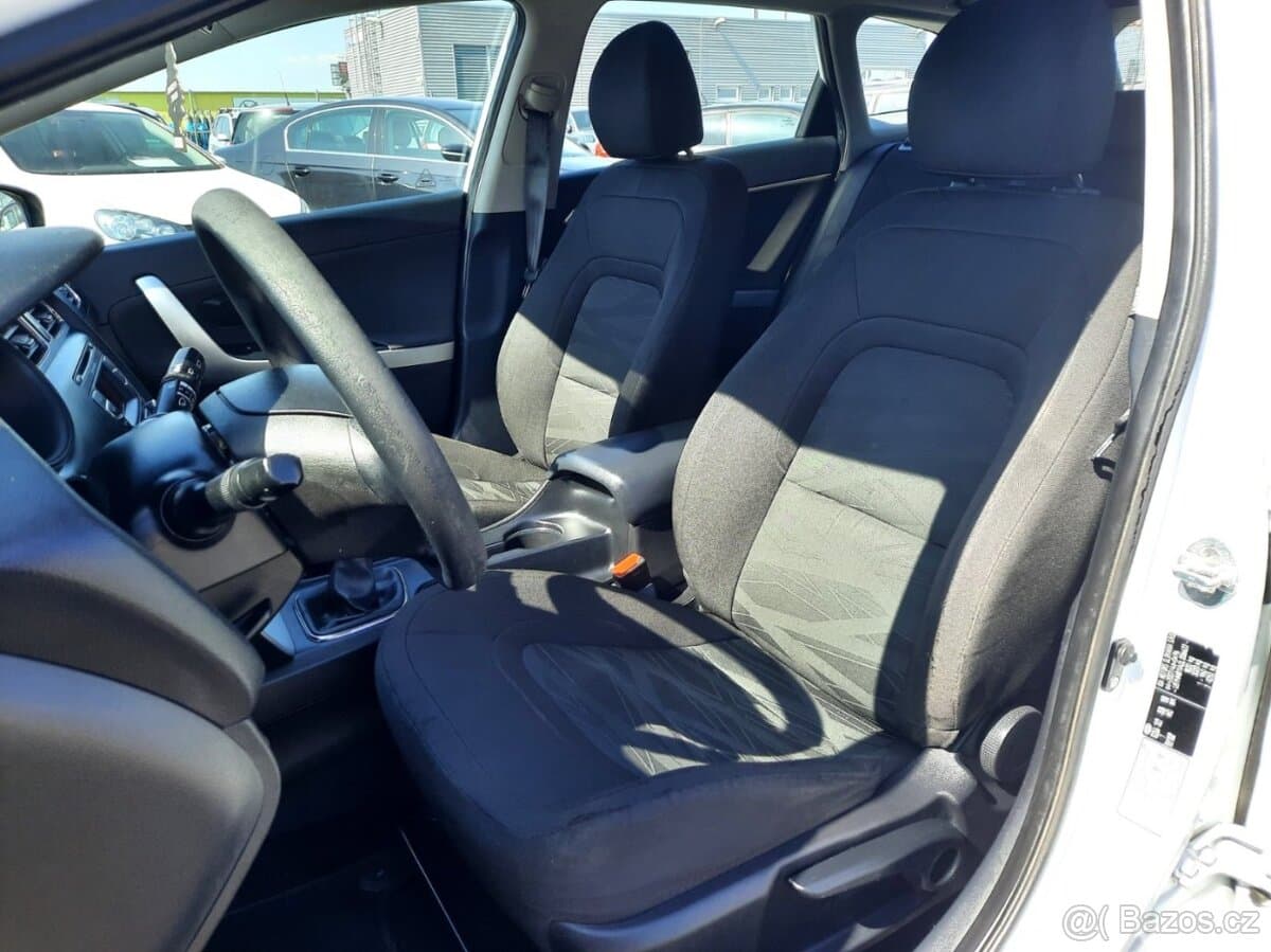 2013 Kia CEE'D - 8