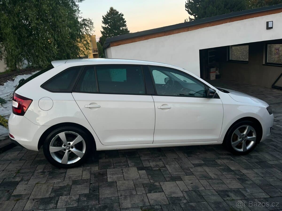 2015 Škoda RAPID - 8