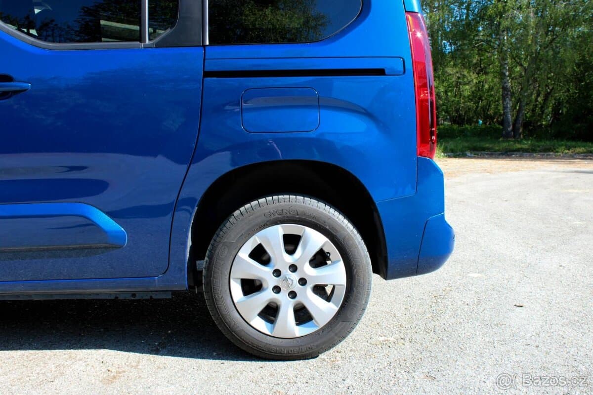 2022 Opel COMBO - 8