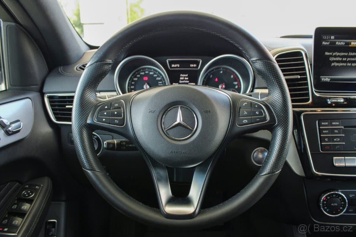 2017 Mercedes-Benz GL - 8