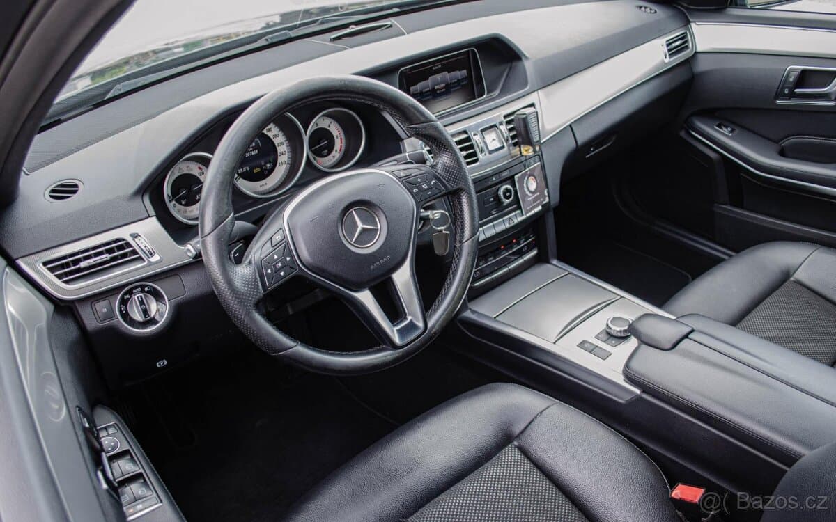 2015 Mercedes-Benz OSTATNÍ - 8
