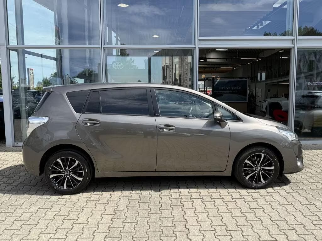 2018 Toyota VERSO - 8