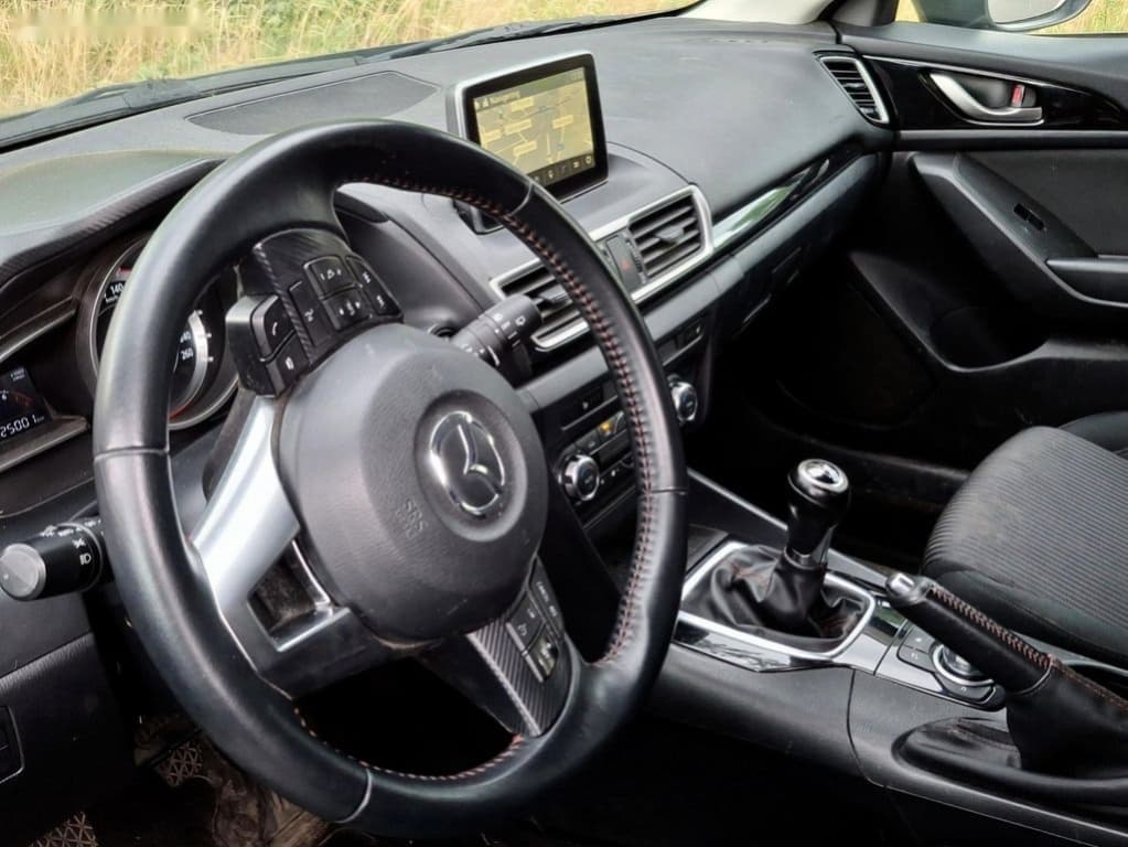 2015 Mazda 3 - 8