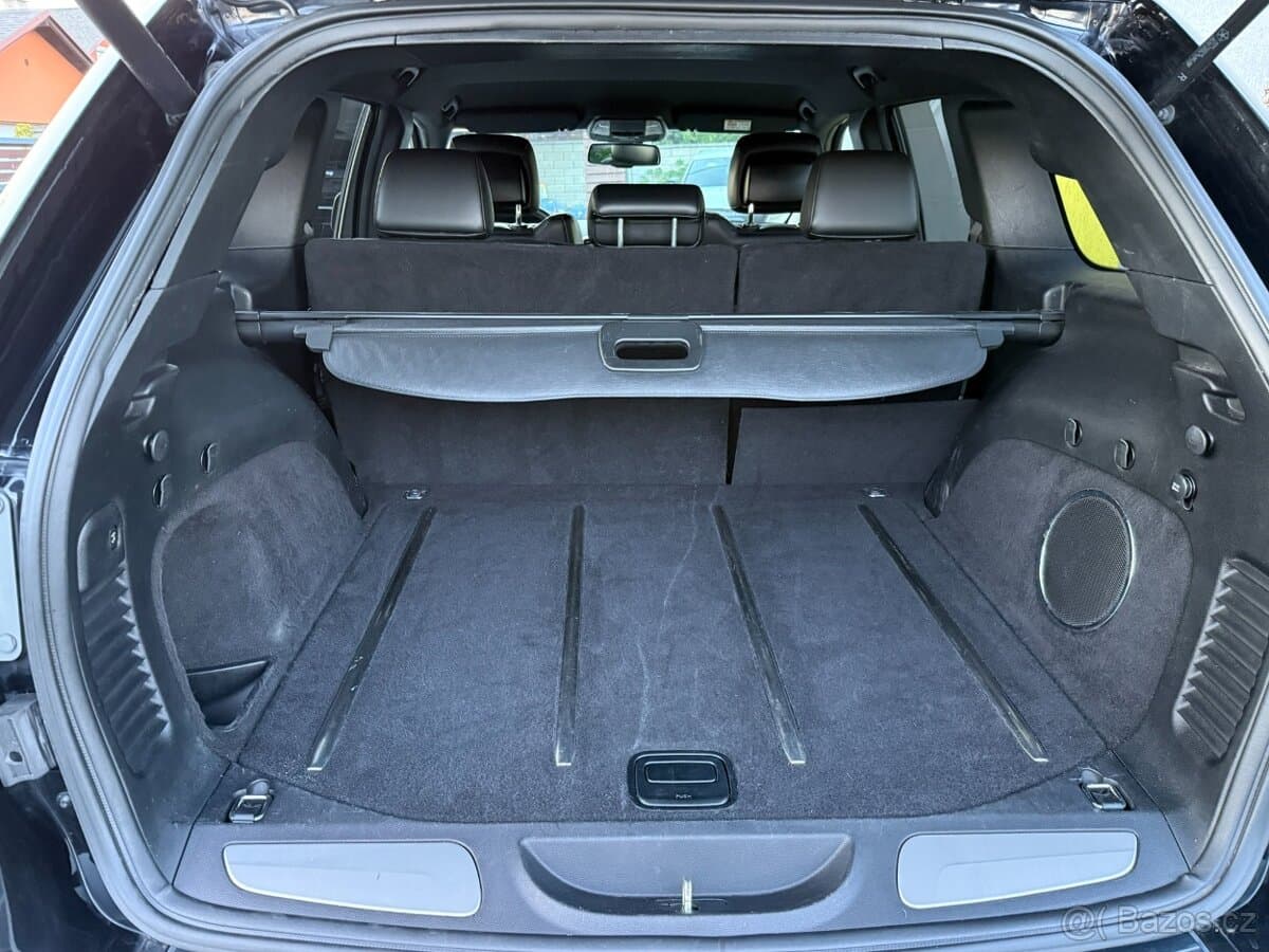 2015 Jeep CHEROKEE - 8