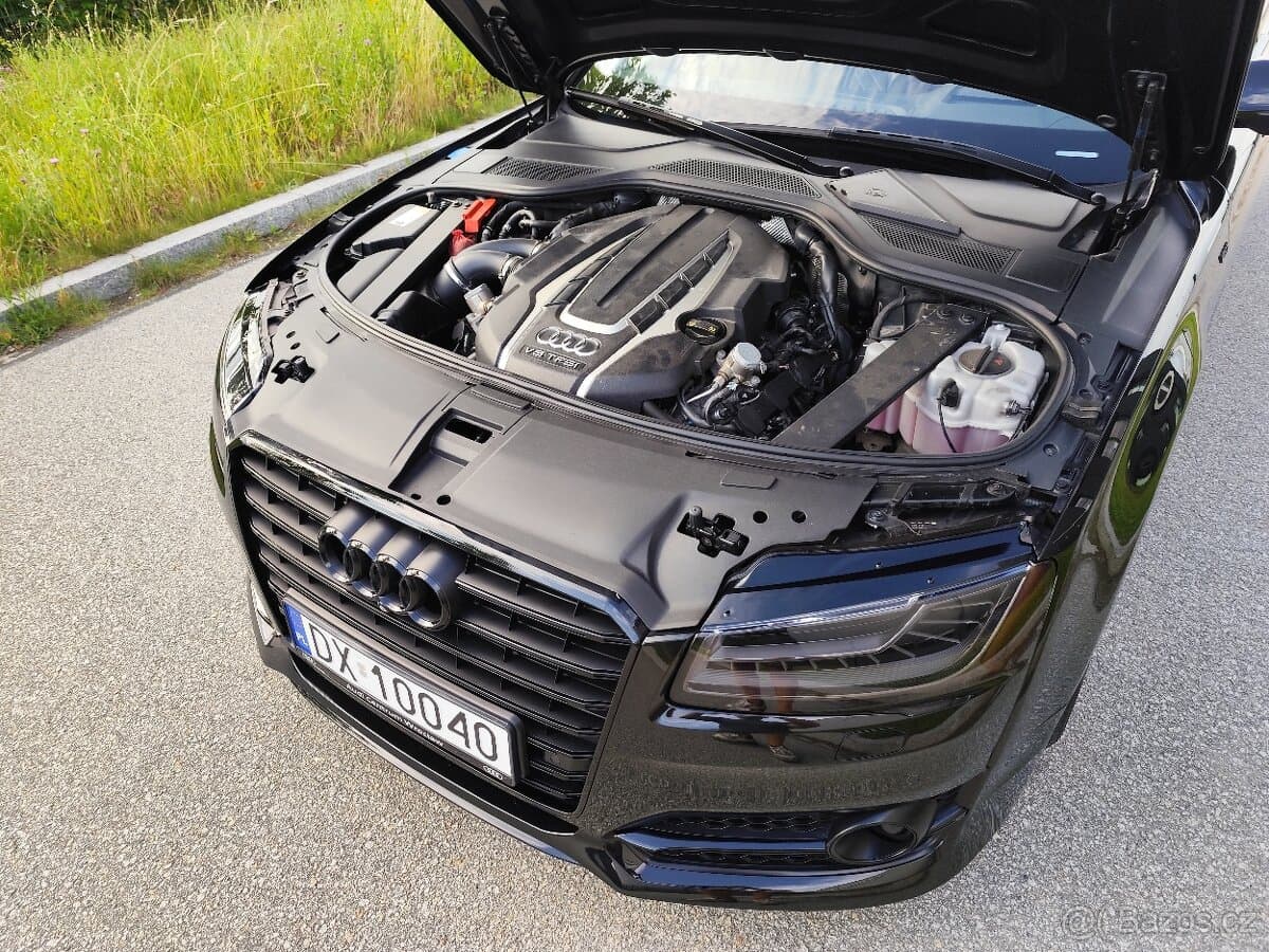 2017 Audi A8 - 8