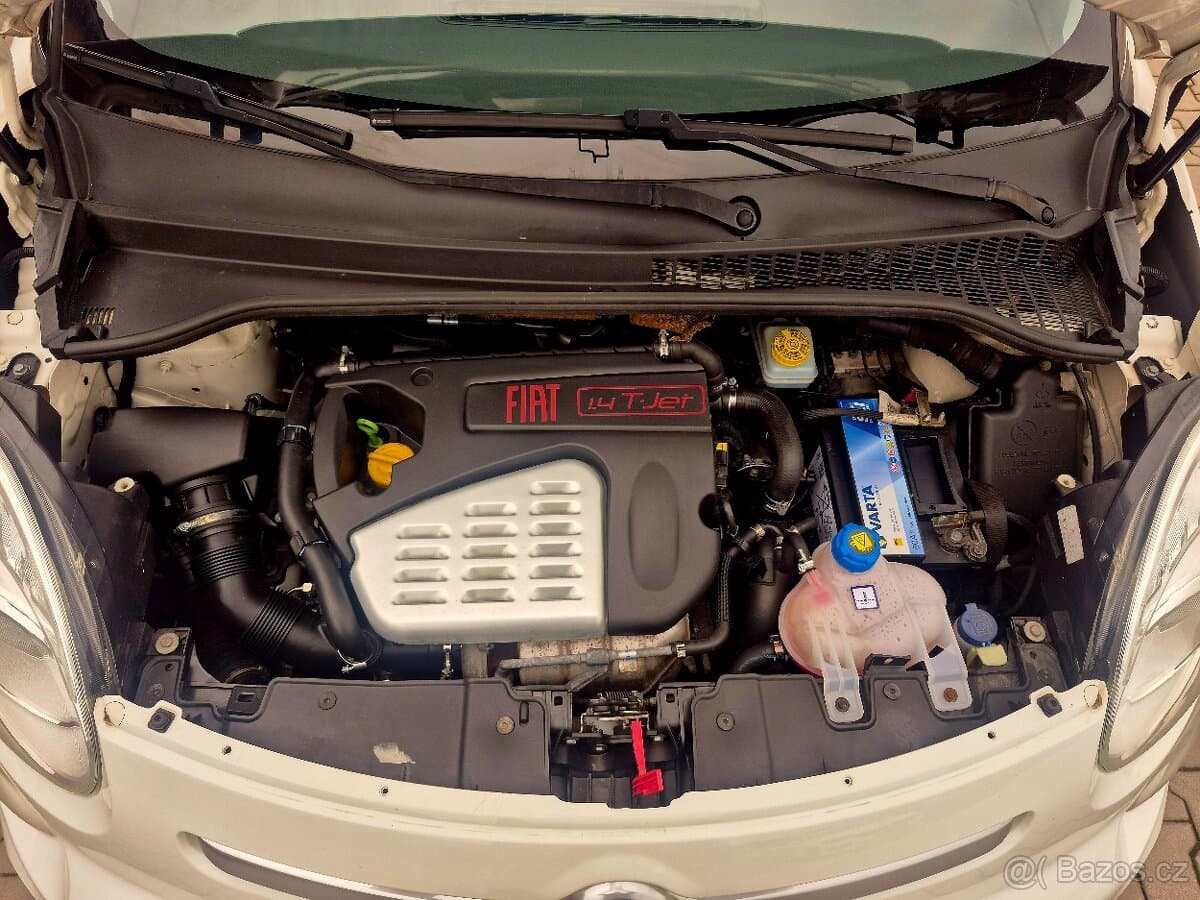2018 Fiat 500L - 8