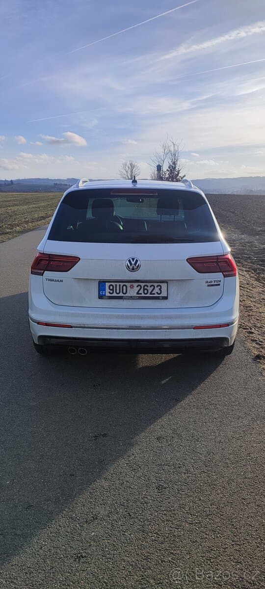 2016 Volkswagen TIGUAN - 8