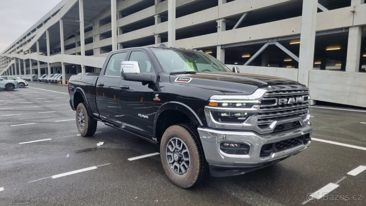 2025 RAM 2500/3500 - 8