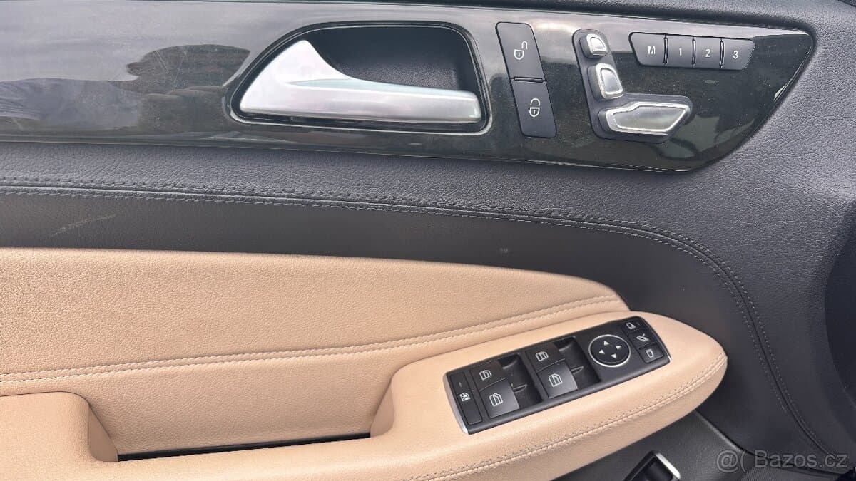 2019 Mercedes-Benz GL - 8