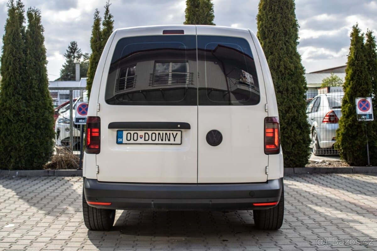 2019 Volkswagen CADDY - 8
