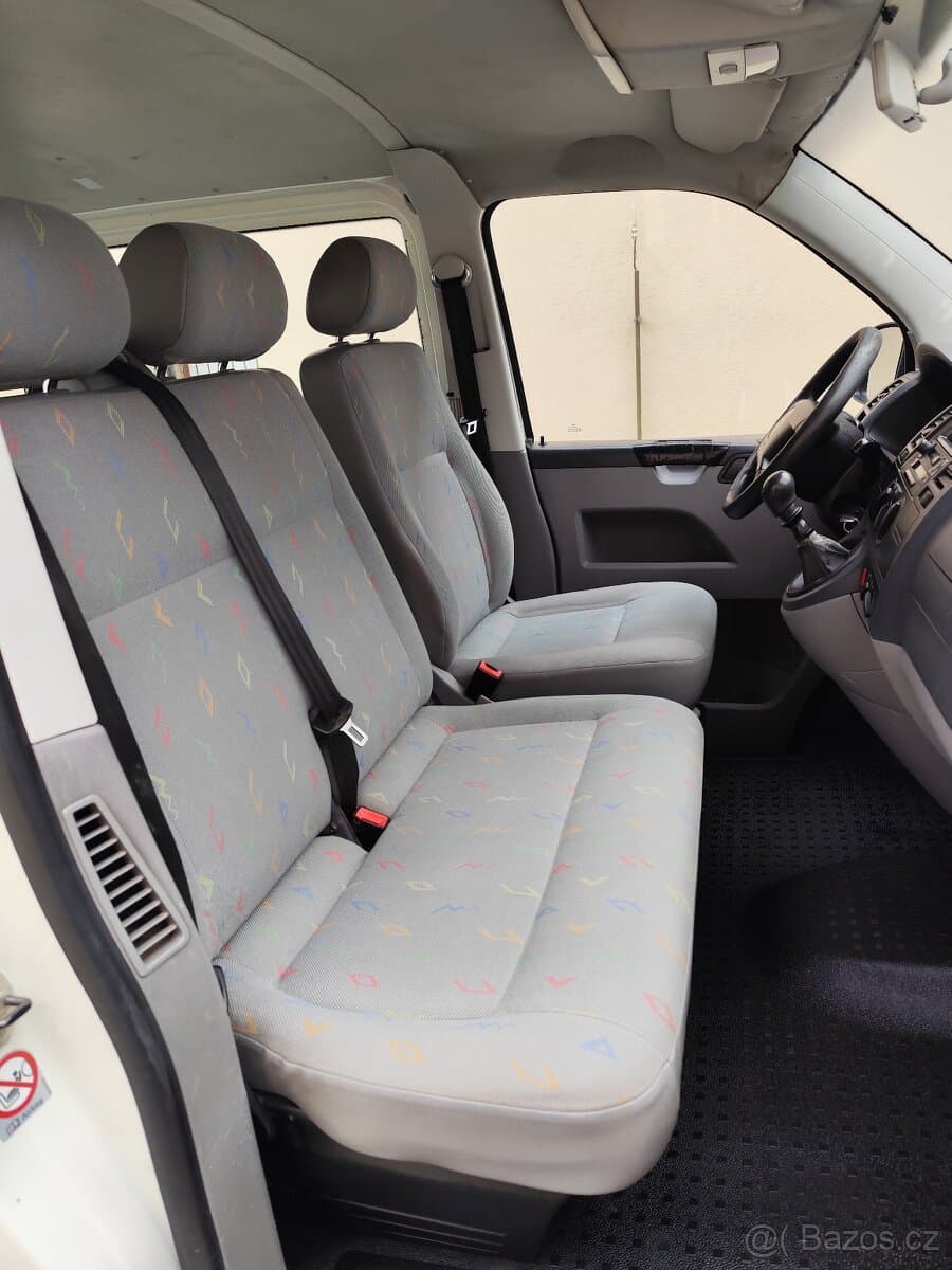 2006 Volkswagen TRANSPORTER - 8