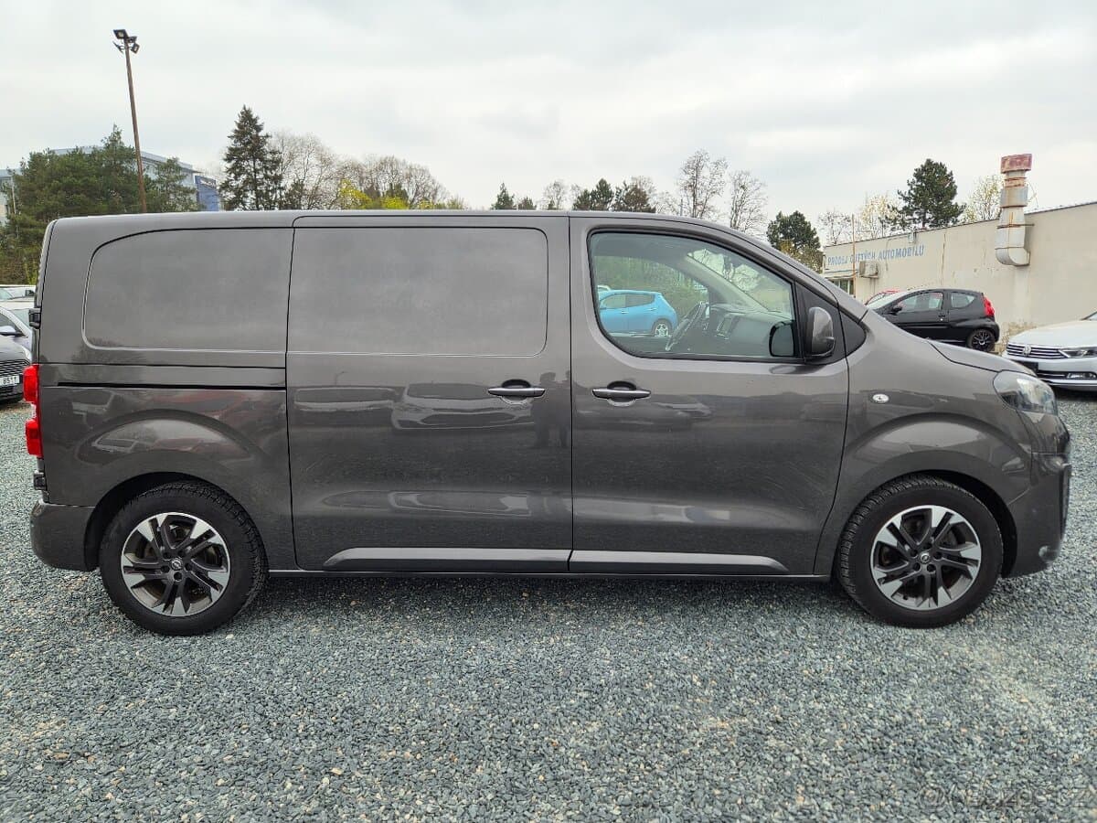 2021 Opel VIVARO - 8