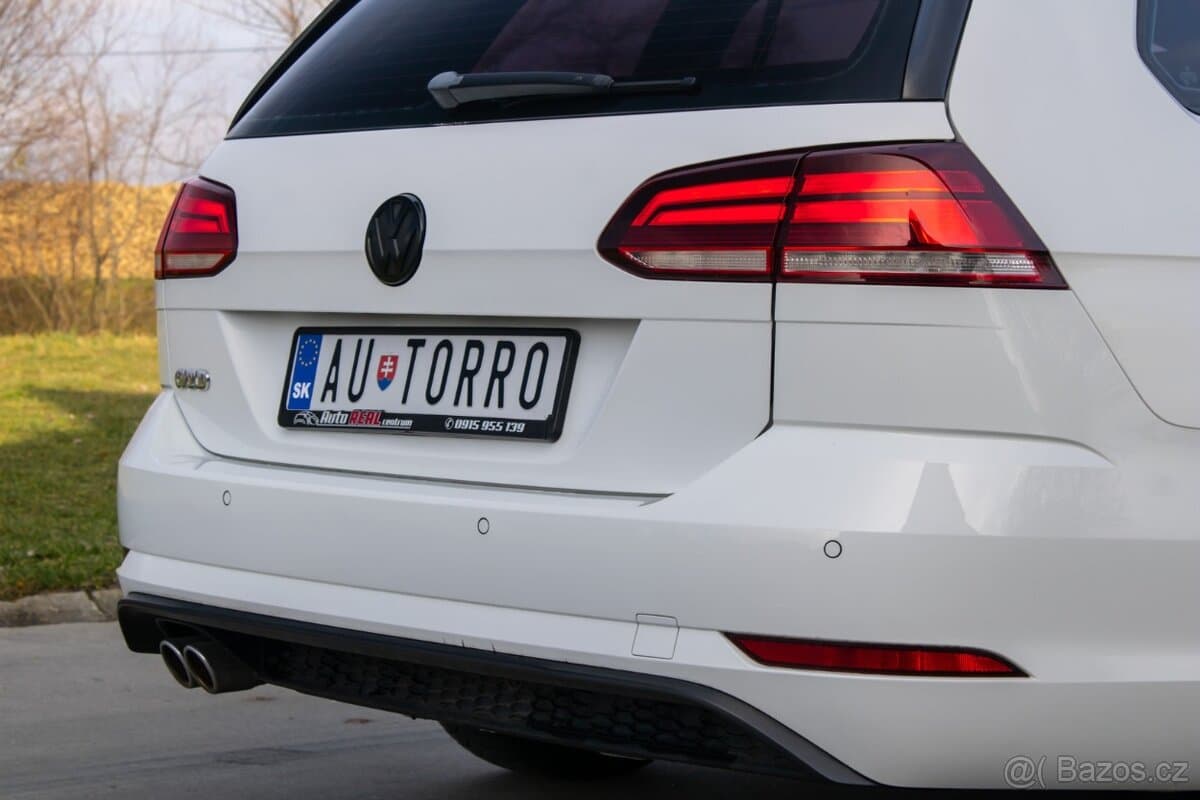 2017 Volkswagen GOLF - 8