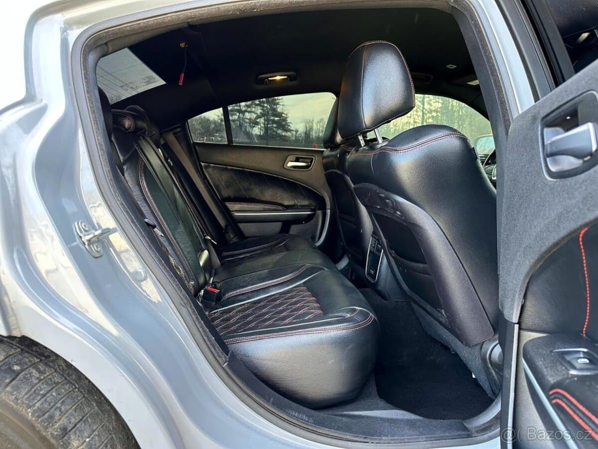 2021 Dodge CHARGER - 8