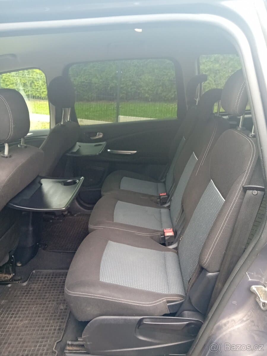2013 Ford GALAXY - 8