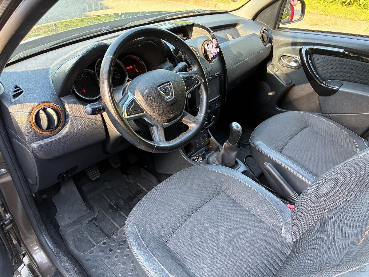 2017 Dacia DUSTER - 8