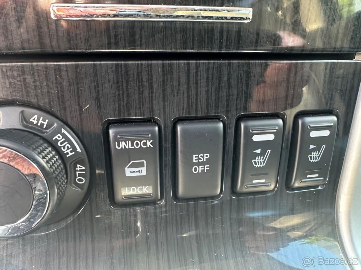 2014 Nissan PATHFINDER - 8