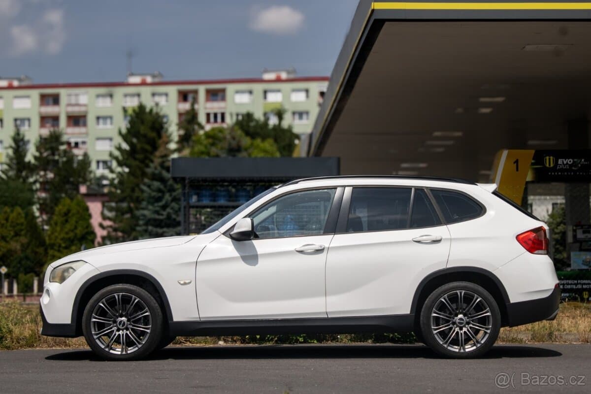 2012 BMW X1 - 8