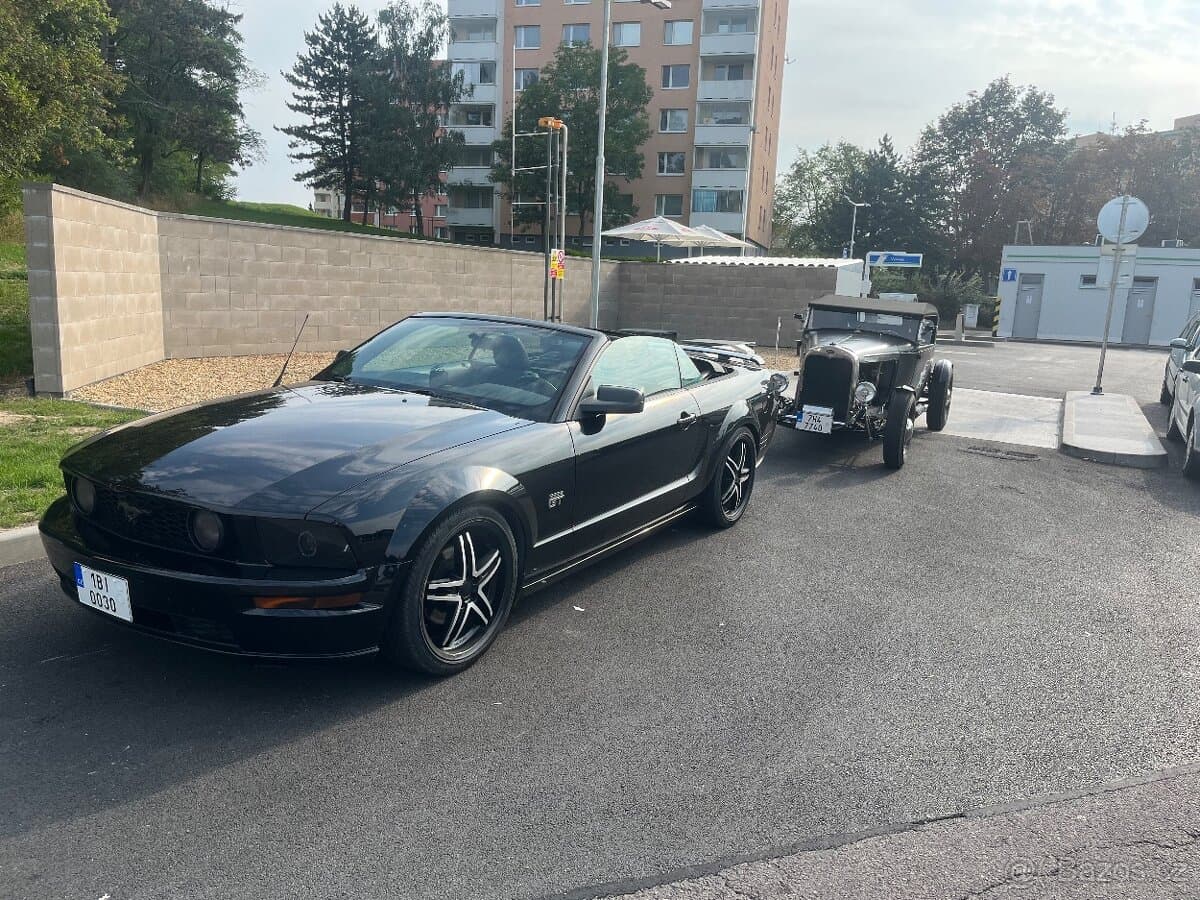 Ford MUSTANG - 8