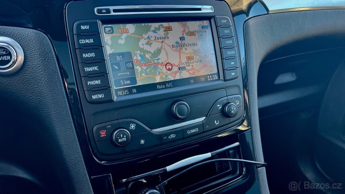 2013 Ford S-MAX - 8