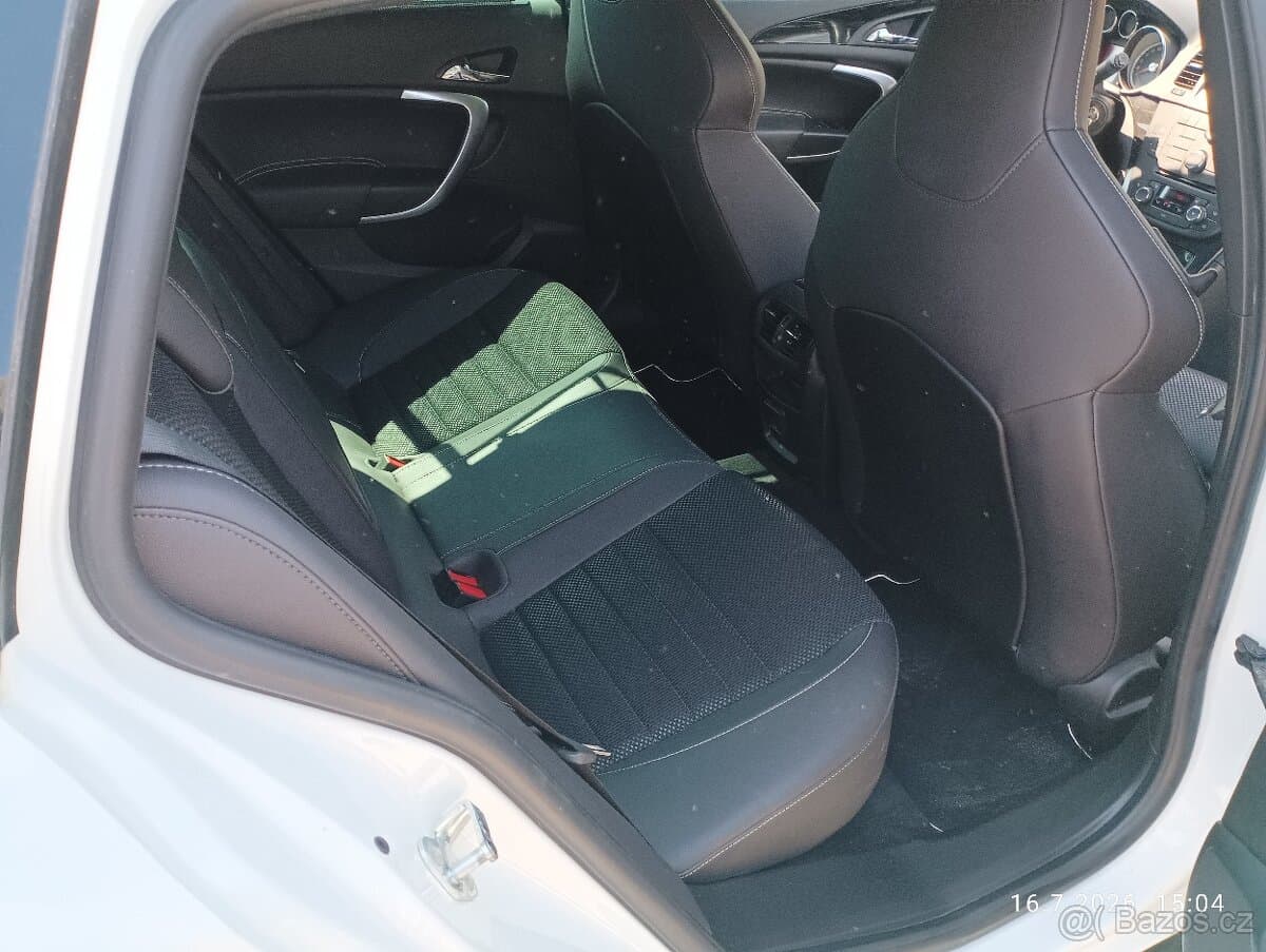 2011 Opel INSIGNIA - 8