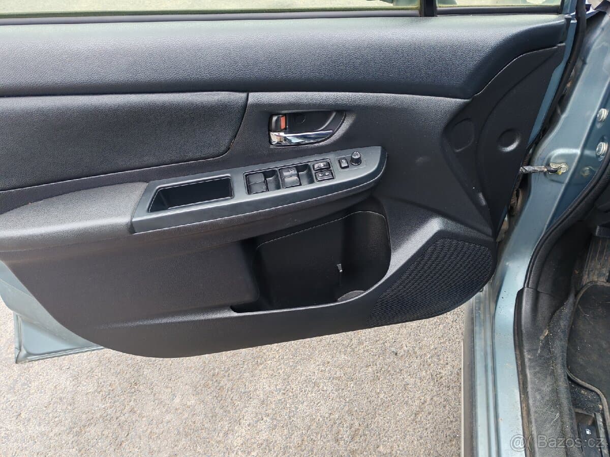 2012 Subaru XV - 8
