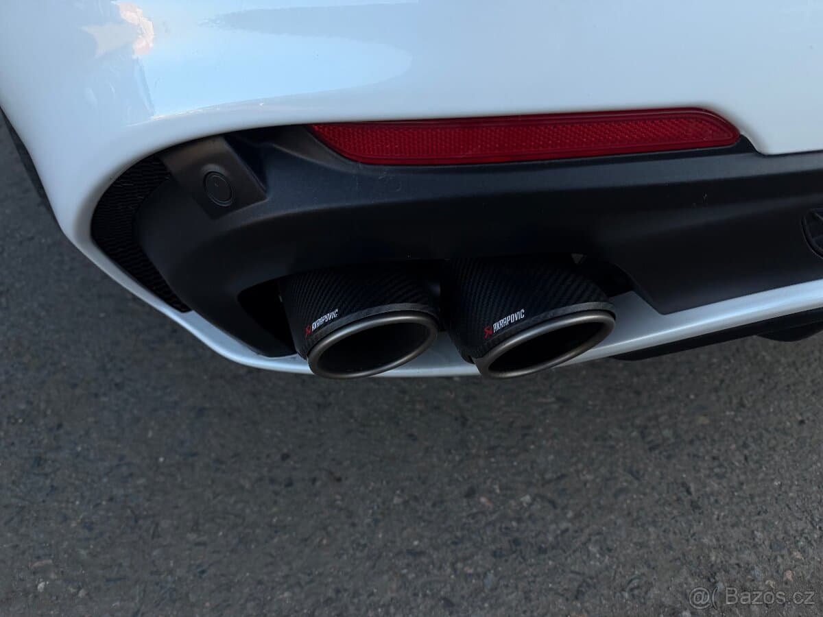 2020 Alfa Romeo STELVIO - 8