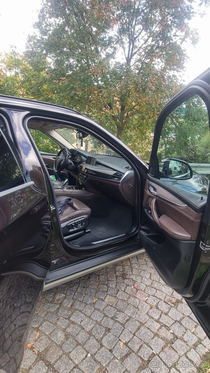 2015 BMW X5 - 8