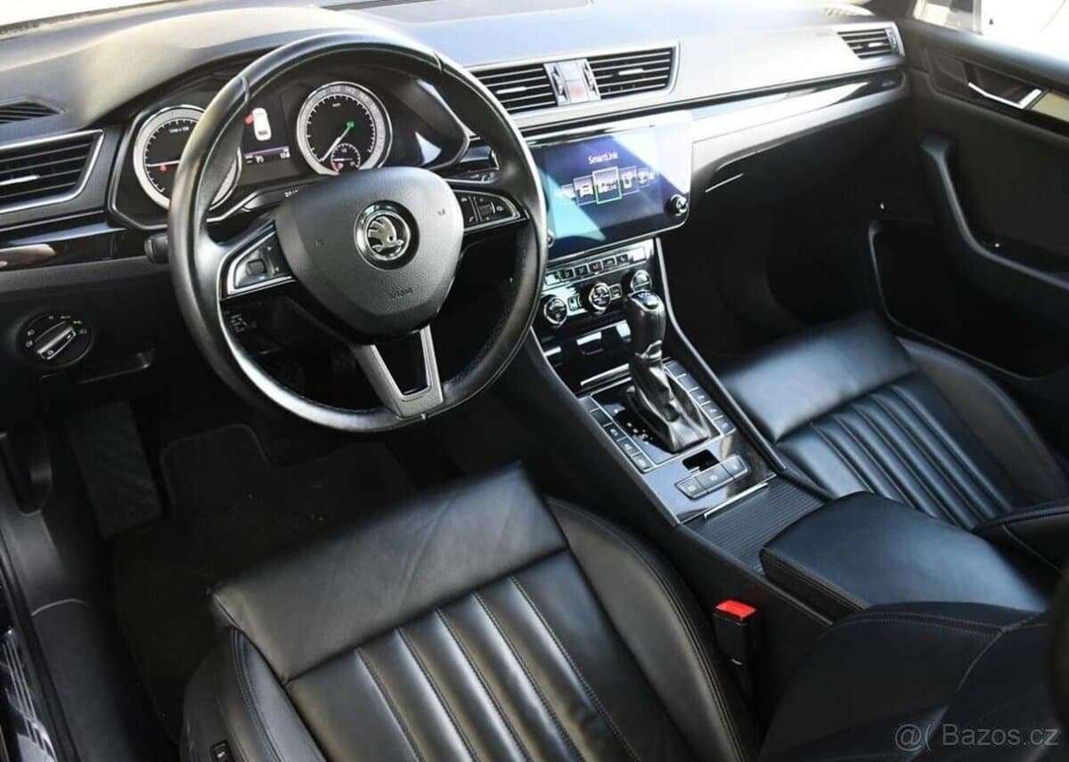 2018 Škoda SUPERB - 8
