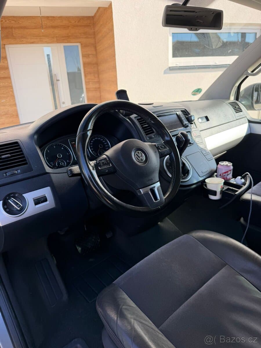 2014 Volkswagen MULTIVAN - 8