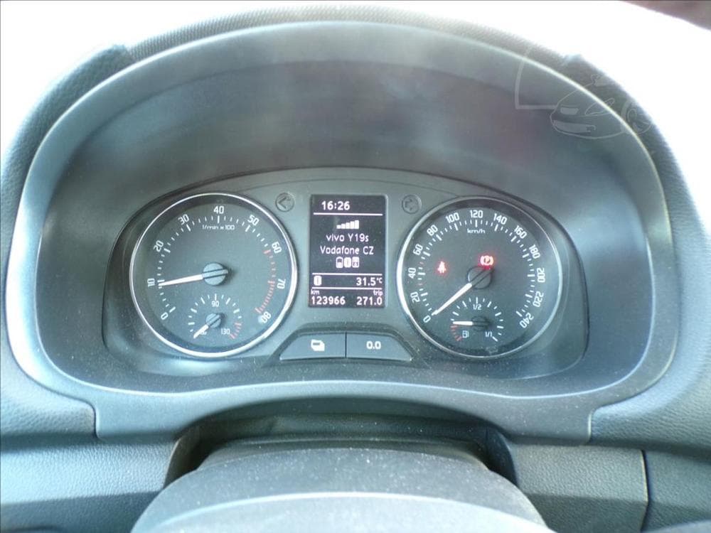 2014 Škoda FABIA - 8