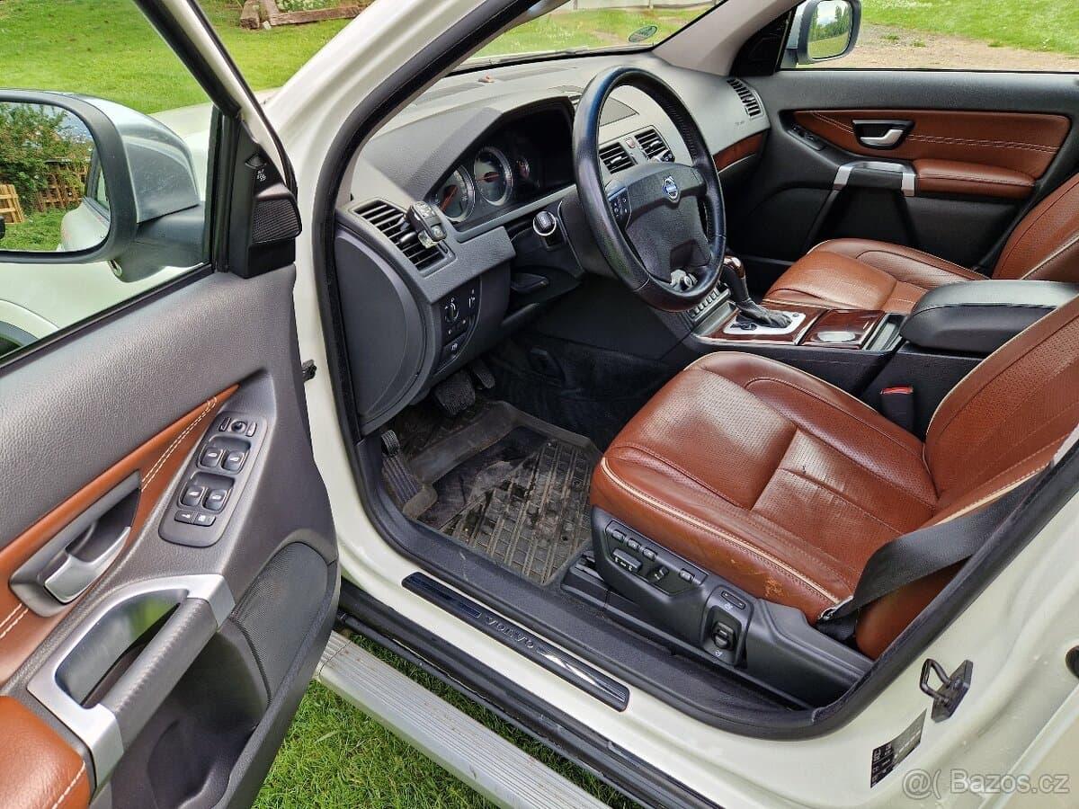 2010 Volvo XC90 - 8