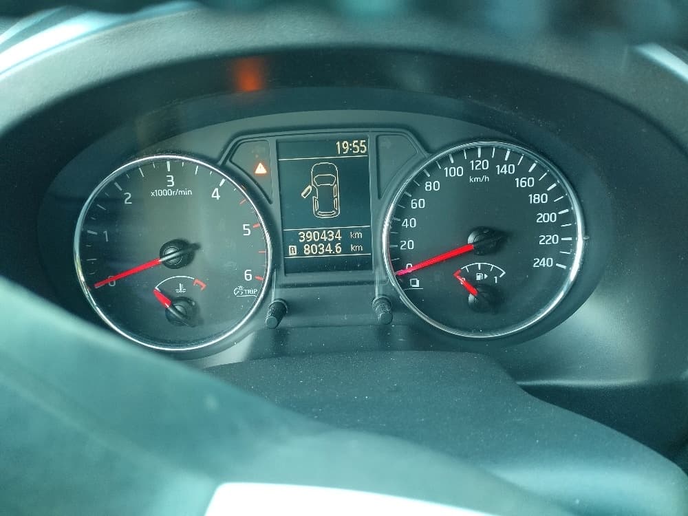 2013 Nissan X-TRAIL - 8