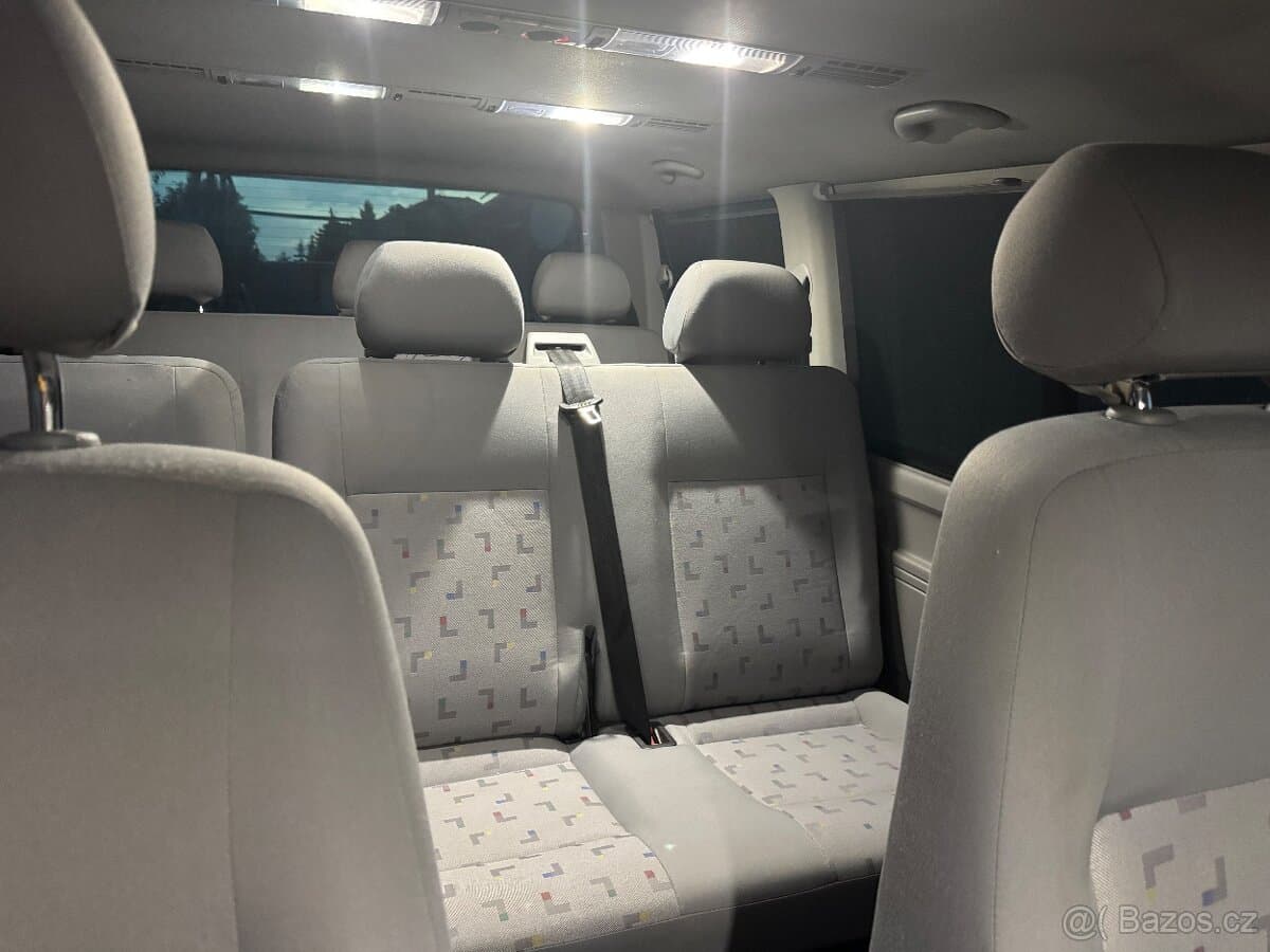 2008 Volkswagen CARAVELLE - 8