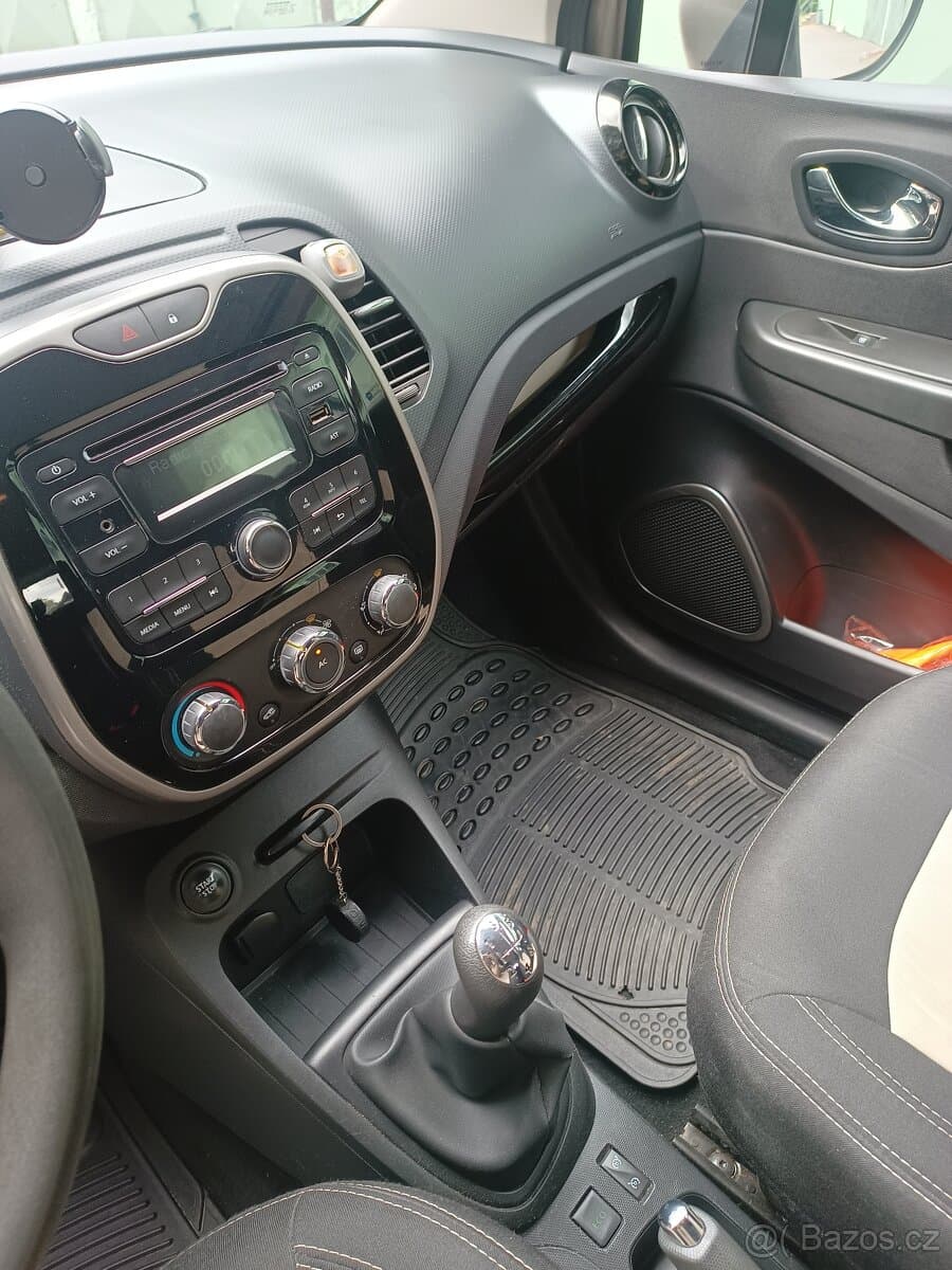 2014 Renault CAPTUR - 8