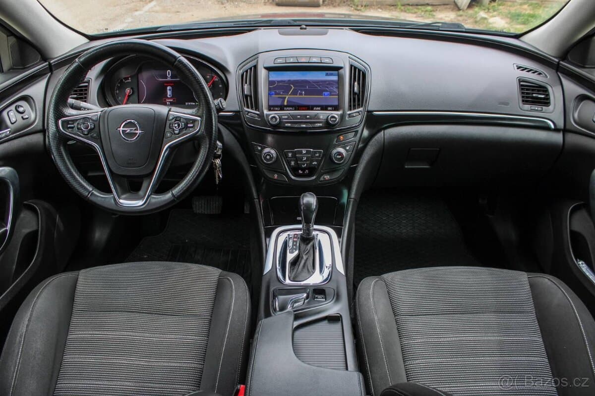 2014 Opel INSIGNIA - 8