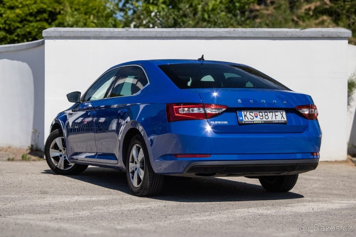 2021 Škoda SUPERB - 8
