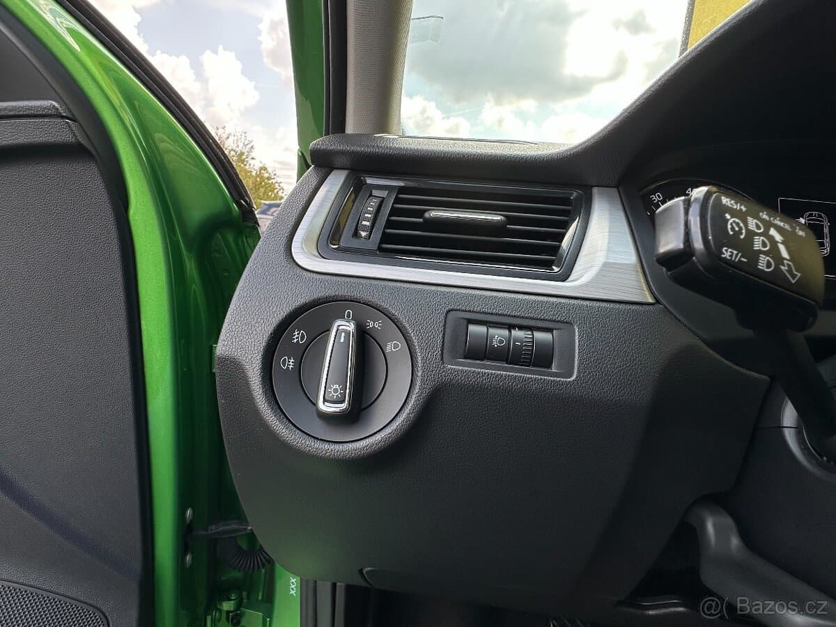 2016 Škoda RAPID - 8
