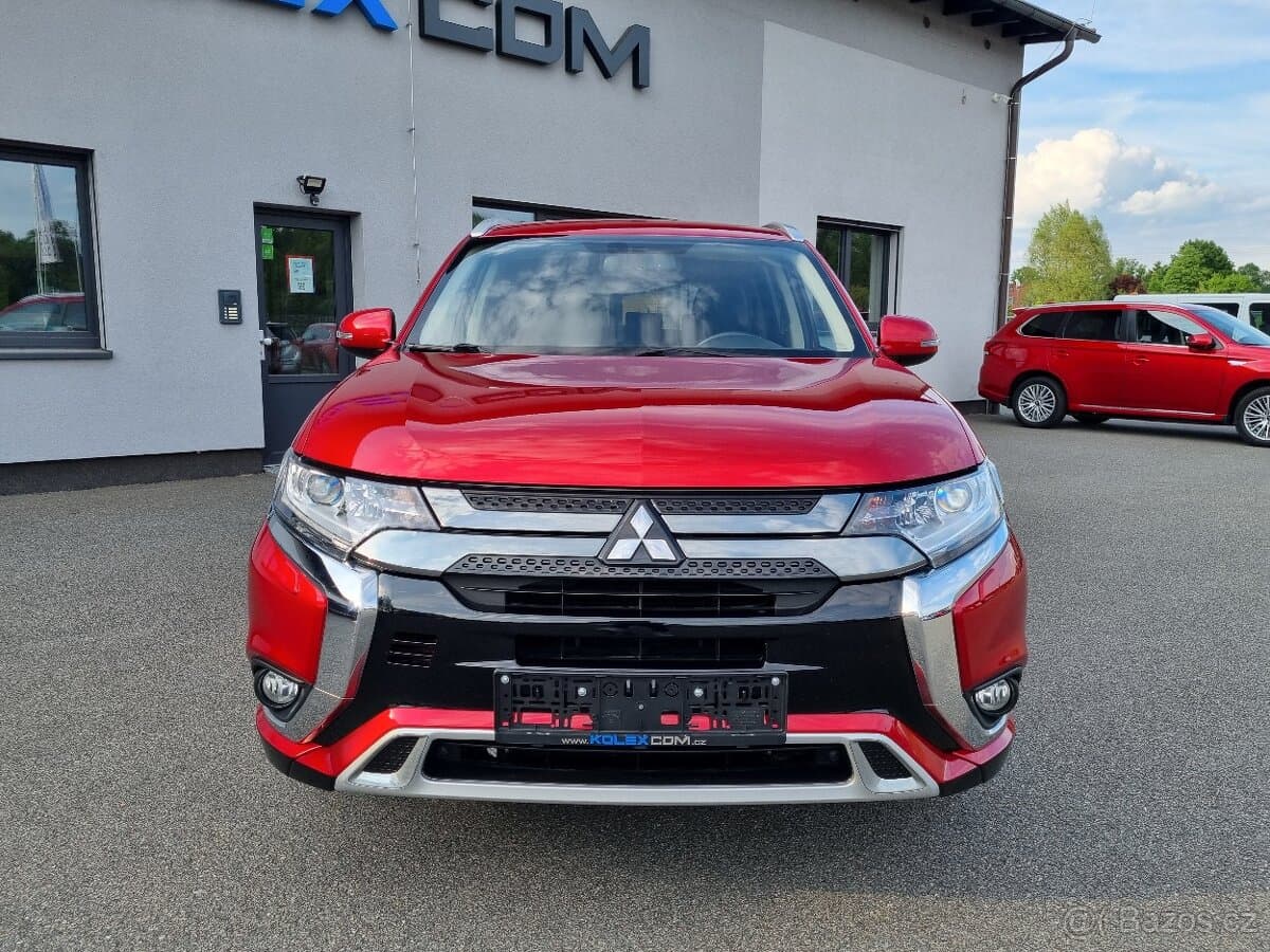 2021 Mitsubishi OUTLANDER - 8