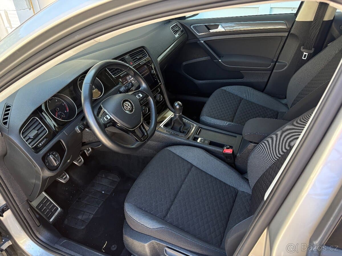 2018 Volkswagen GOLF - 8