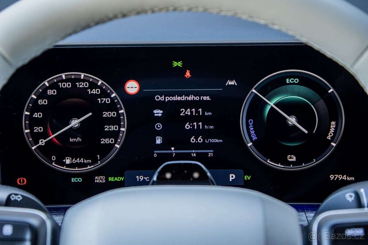 2025 Hyundai SANTA FE - 8