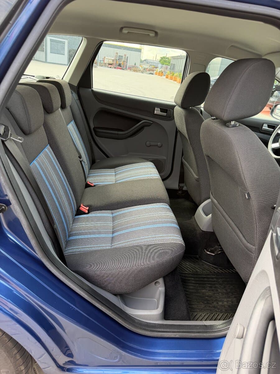 Ford FOCUS - 8