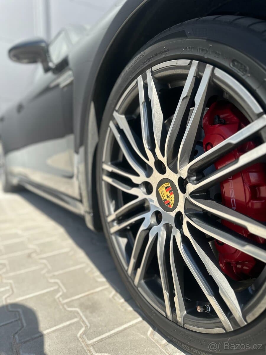 2014 Porsche PANAMERA - 8