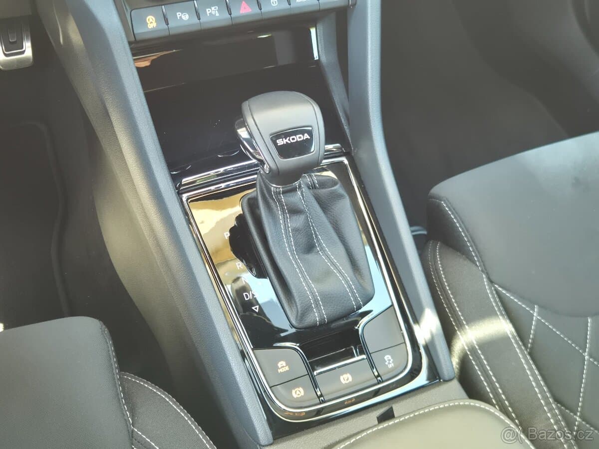 2025 Škoda KAROQ - 8