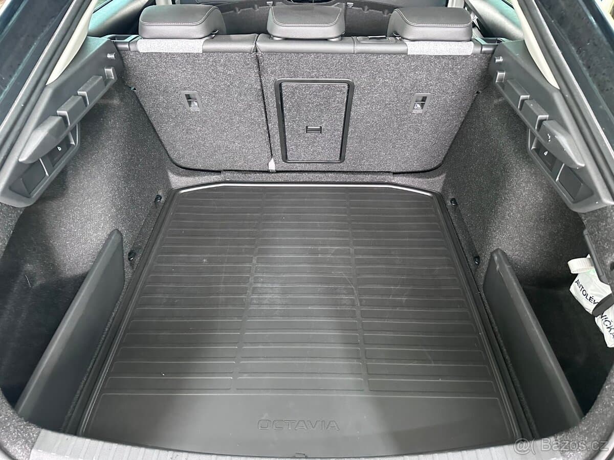 2025 Škoda OCTAVIA - 8