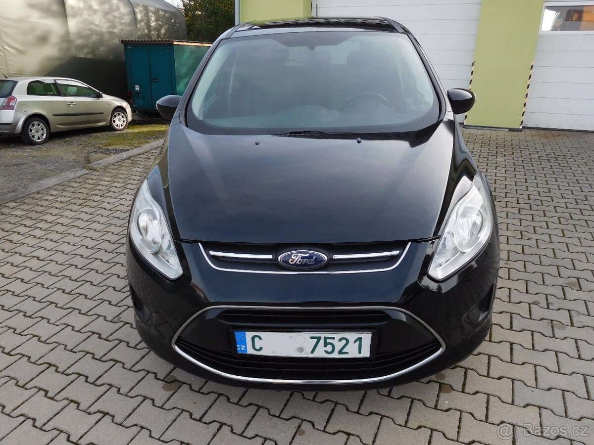 2011 Ford C-MAX - 8